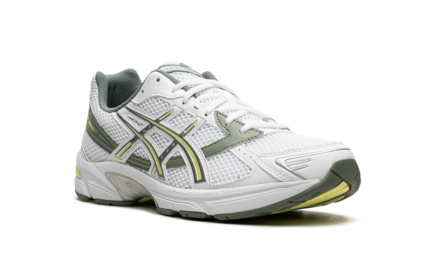 GEL 1130 "White Jade Yellow" 1201A256 111
