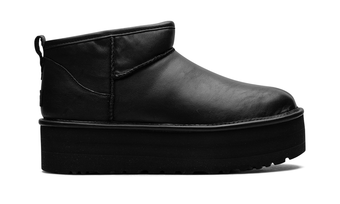 Classic Ultra Mini Platform Boot WMNS "Black Leather" 1141510 BLLE