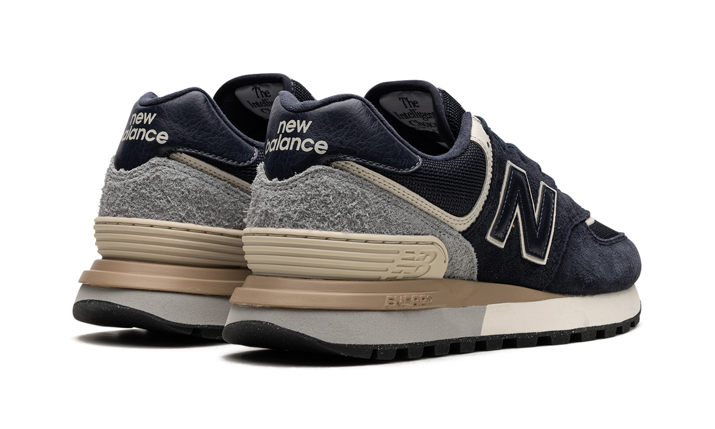 574 Legacy "Navy / Angora" U574LGBN