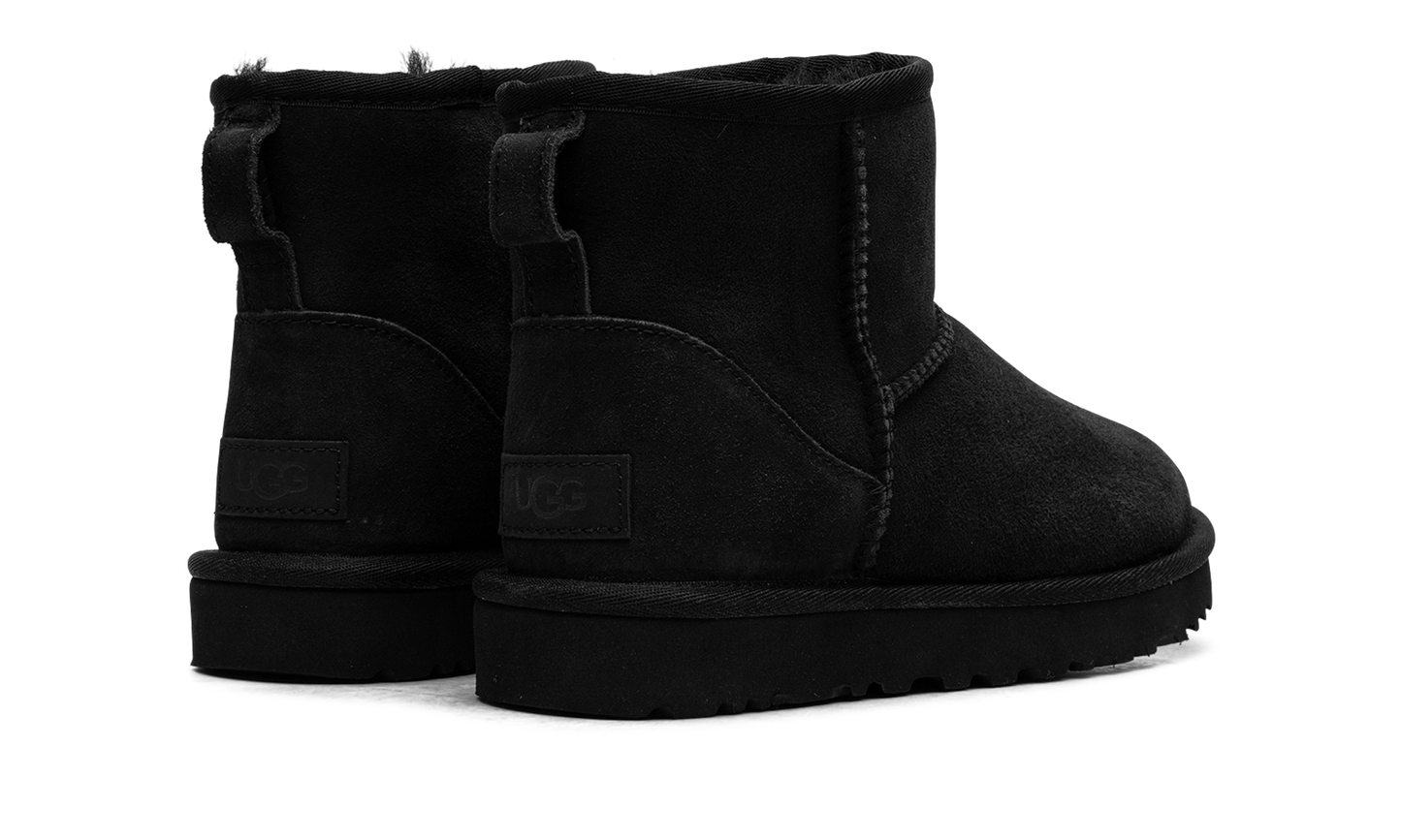 CLASSIC MINI 2 WMNS "Black" 1016222 BLK