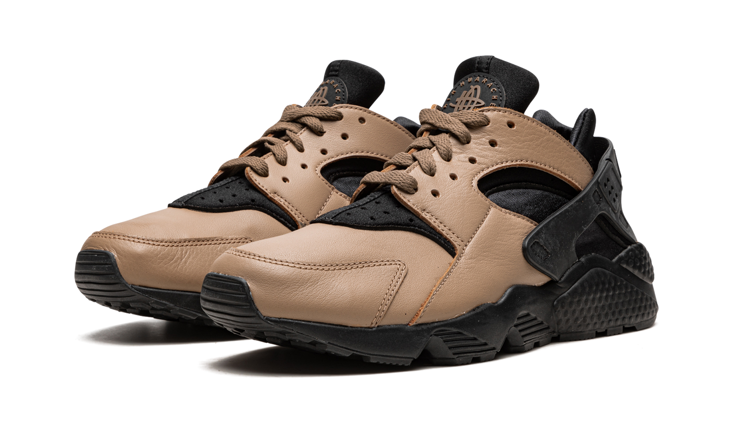 Air Huarache "Toadstool" DH8143 200