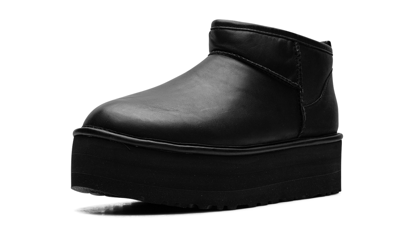 Classic Ultra Mini Platform Boot WMNS "Black Leather" 1141510 BLLE