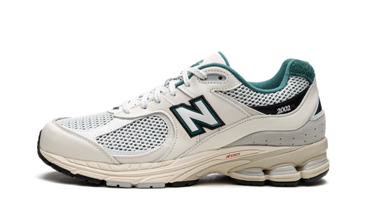 2002R "Sea Salt/Vintage Teal" M2002RVD