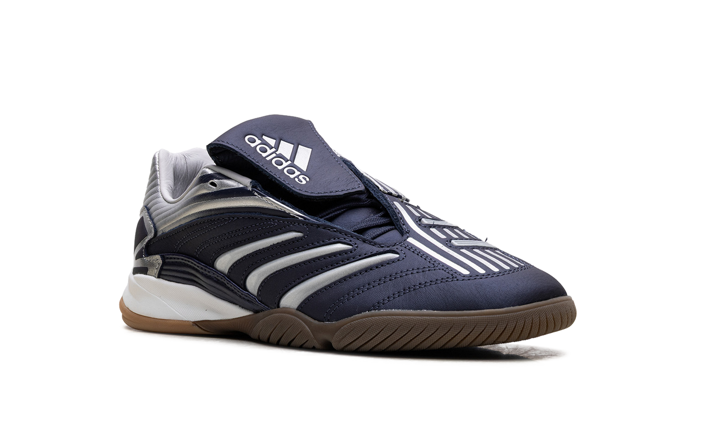 Predator Sala "Shadow Navy Silver" JR4227